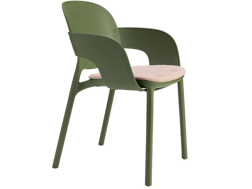 Hug-Uph-Chair-2_e81163f8-c932-465c-8e73-802808778974_1800x1800
