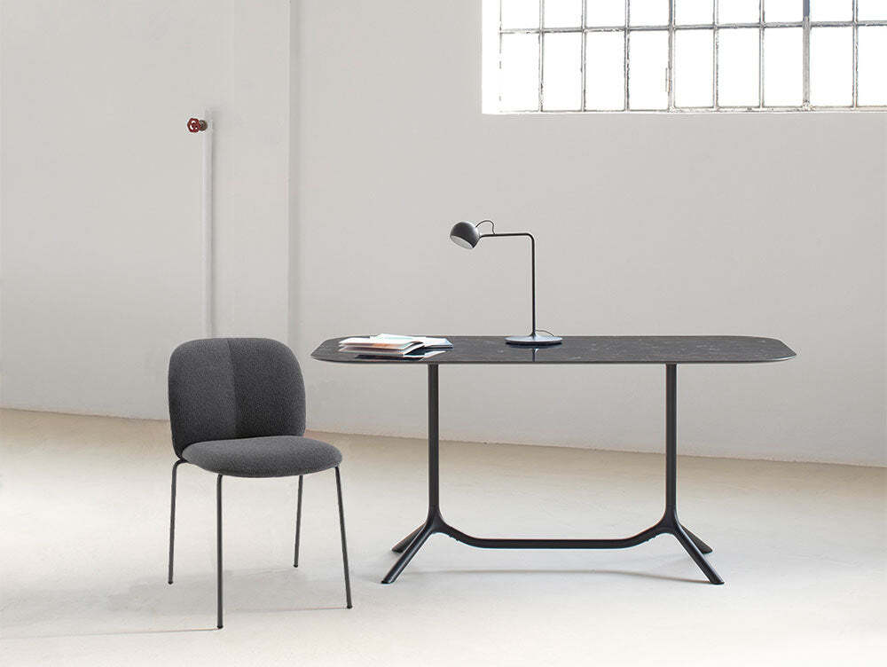 Mentha-Uph-Chair_1800x1800