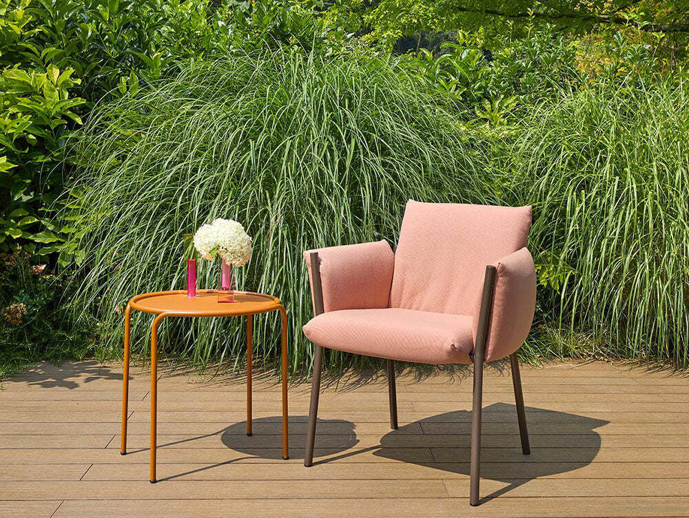 Brezza-Chair-3_1800x1800