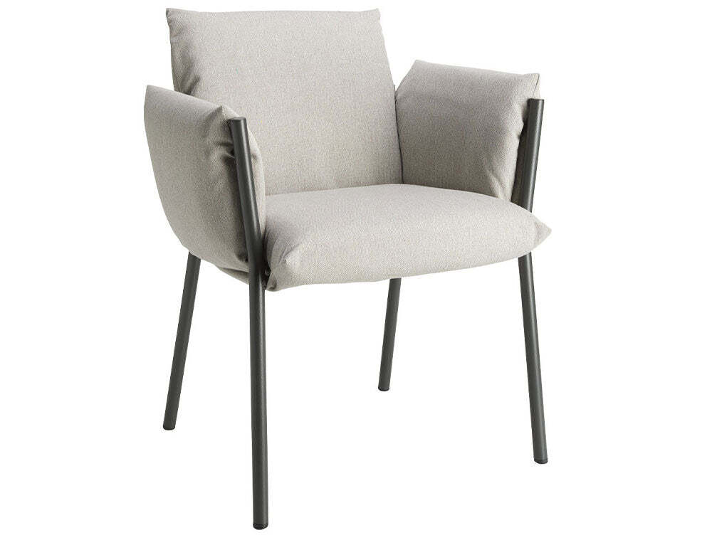 Brezza-Chair-3_219fdedf-cc21-472a-8170-b4910127726b_1800x1800