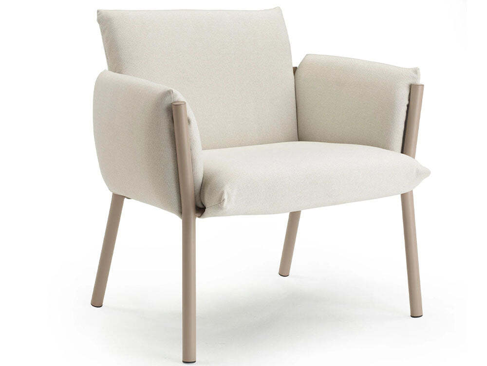 Brezza-Lounge-Chair_1800x1800