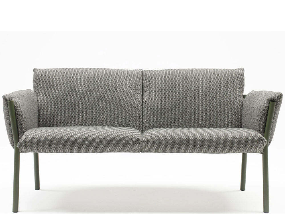 Brezza-Lounge-9_1800x1800