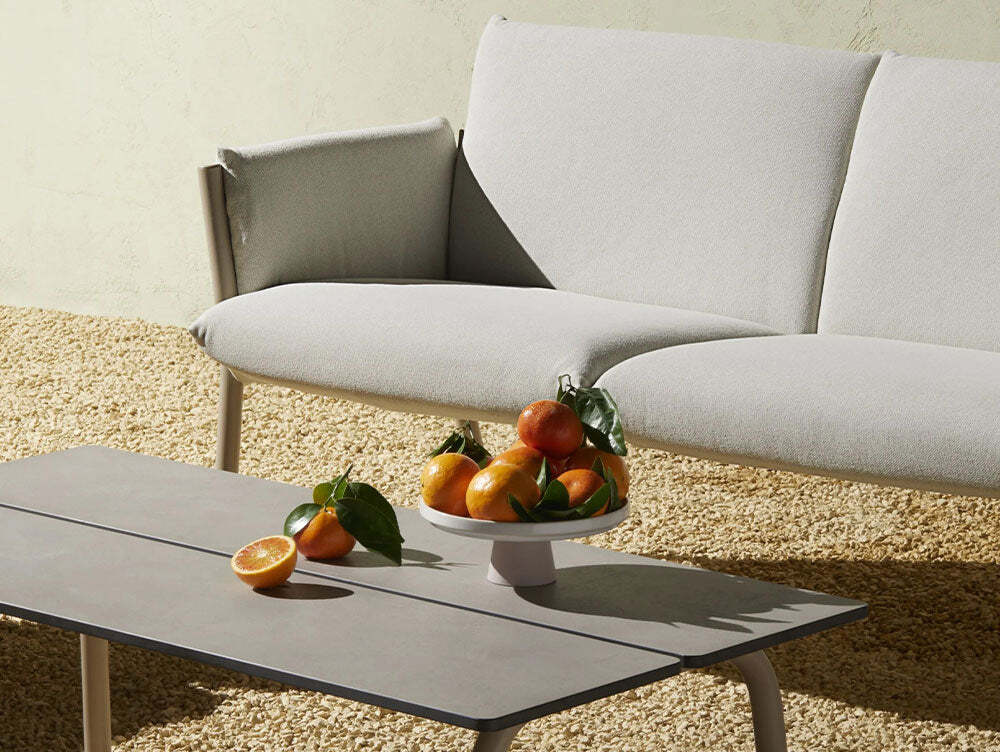 Brezza-Lounge-6_1800x1800