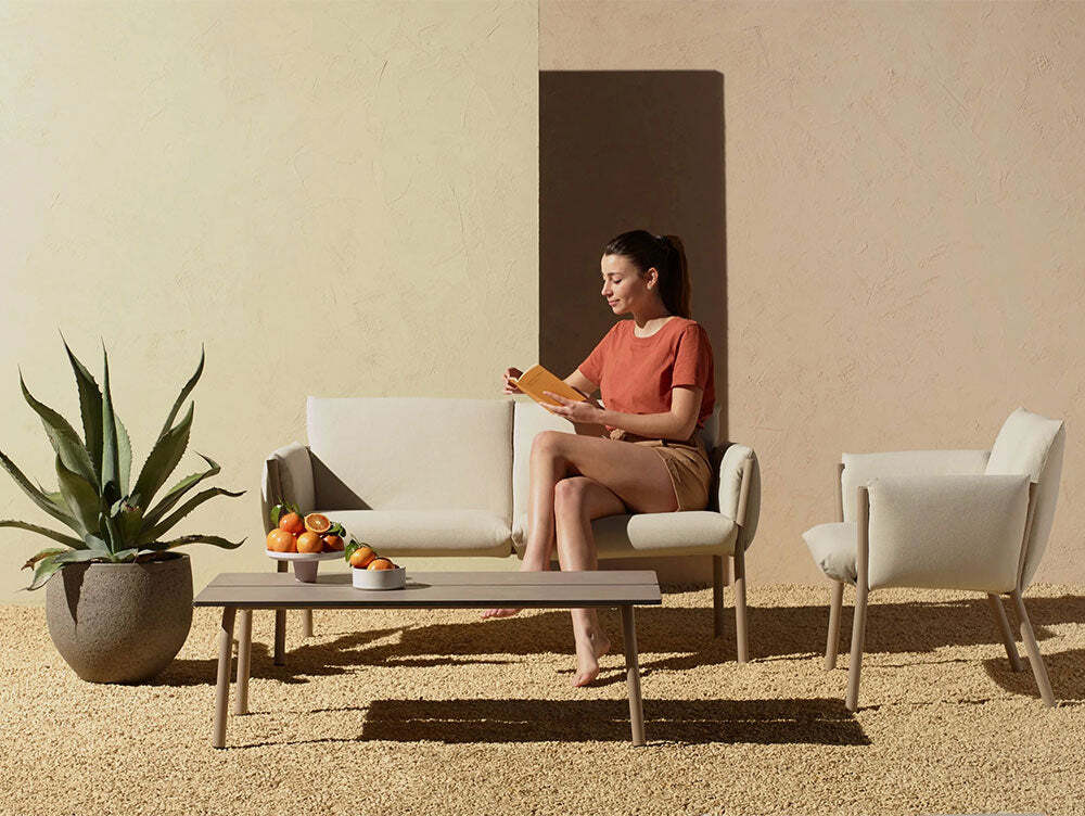 Brezza-Lounge-3_444e706b-91df-4e05-b3c0-fee68eab28c2_1800x1800