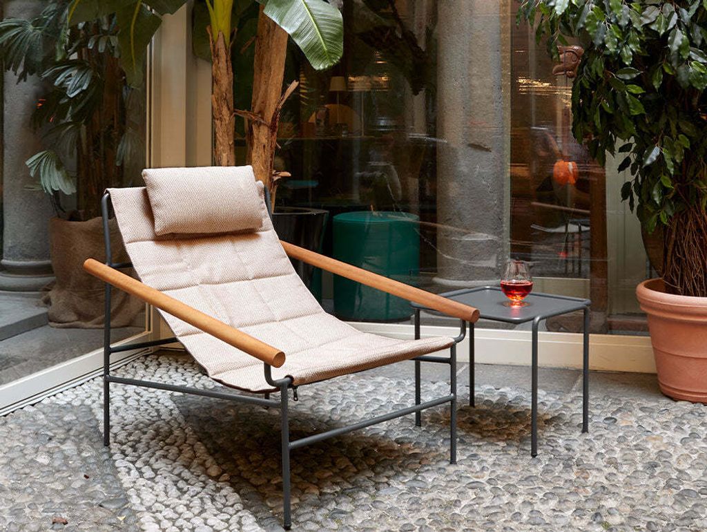 Dress-Code-Glam-Outdoor-Chair-13_1800x1800