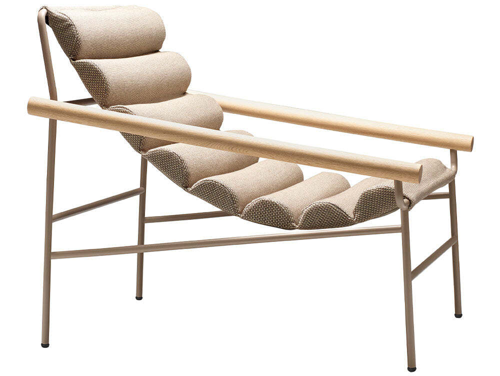 Dress-Code-Lounge-Chair_5b1fbca2-84e1-4ea7-89e3-d2880bcc2f48_1800x1800