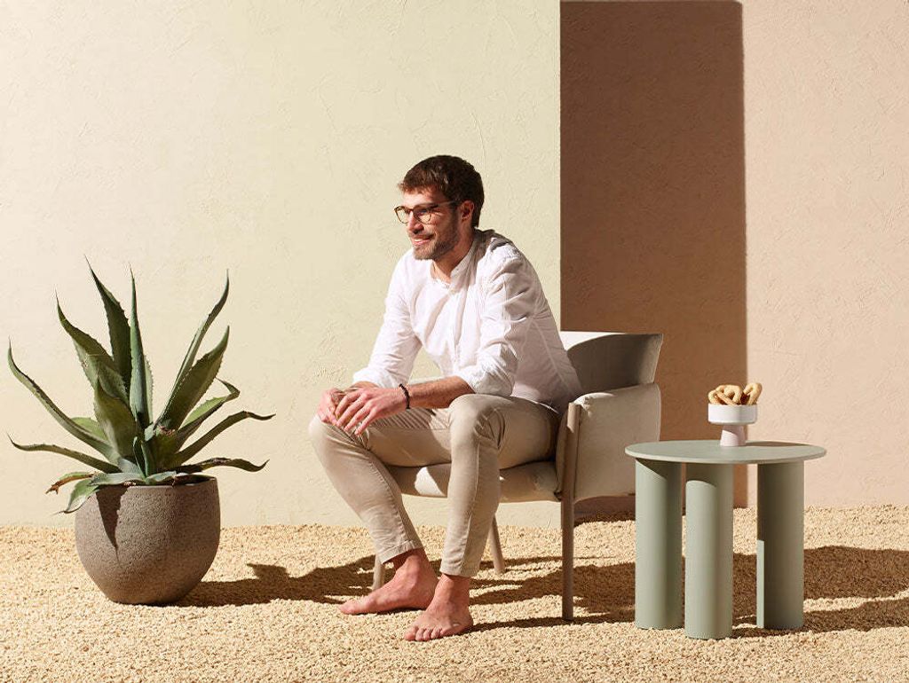 Hyppo-Side-Table_1800x1800