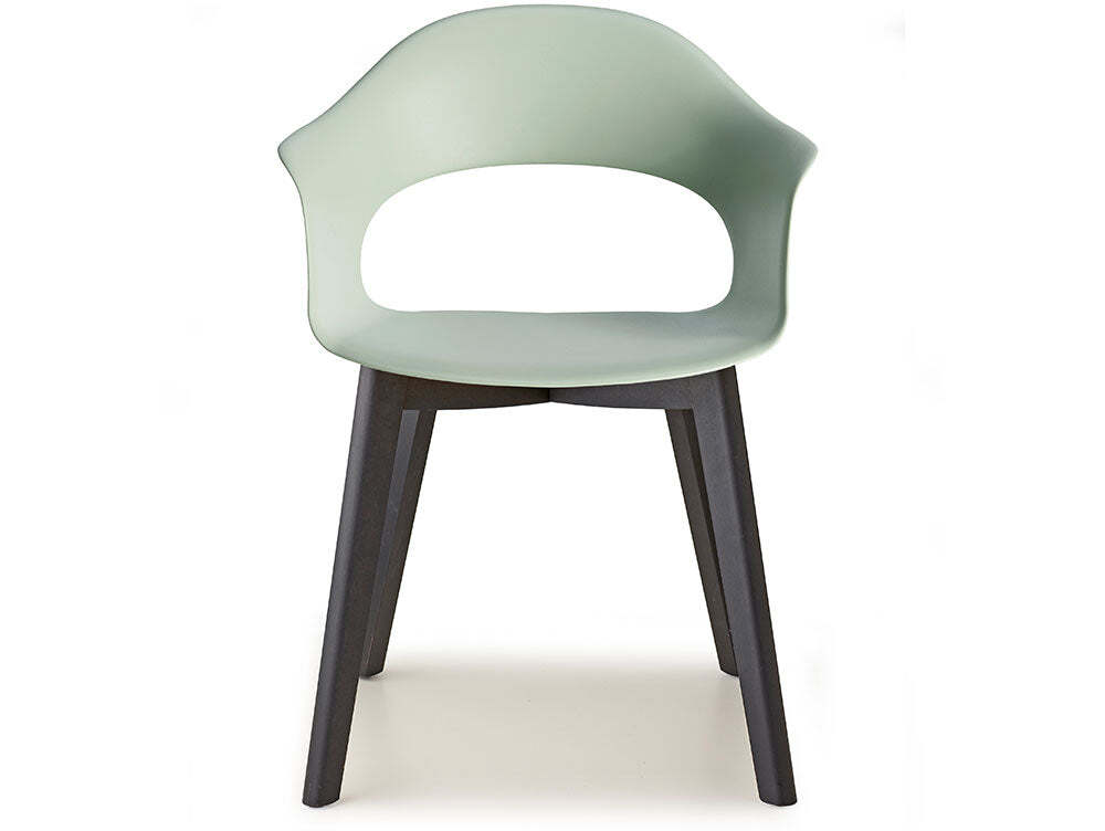 Lady-B-Timber-Chair-2_c6395a4a-b526-47f8-9a2e-61e5b0b089af_1800x1800