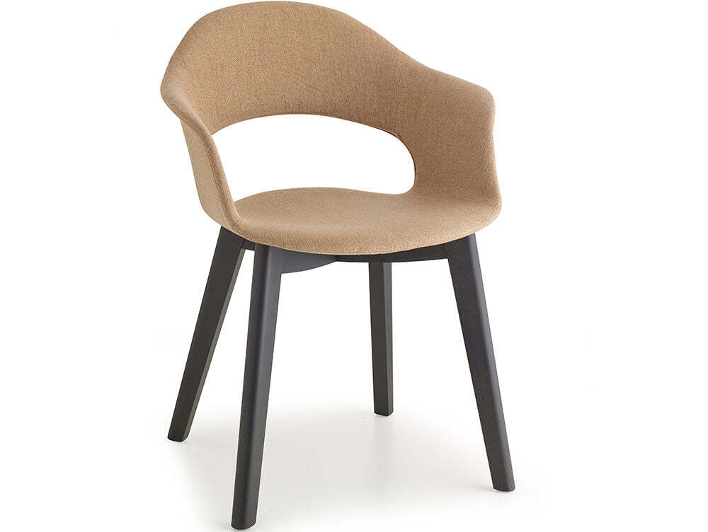 Lady-B-Uph-Armchair-7_1461a2c3-f52f-4af7-8e03-441367763832_1800x1800