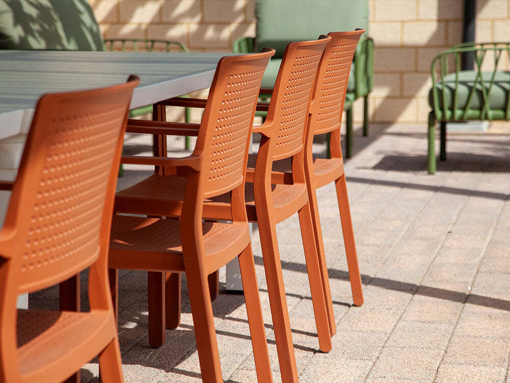 Emi-Armchair_b2eee285-80a5-4e1b-8a61-604330a1abdd_1800x1800 (1)