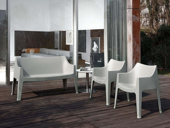 Coccolona-Armchair-and-Lounge-2_720x