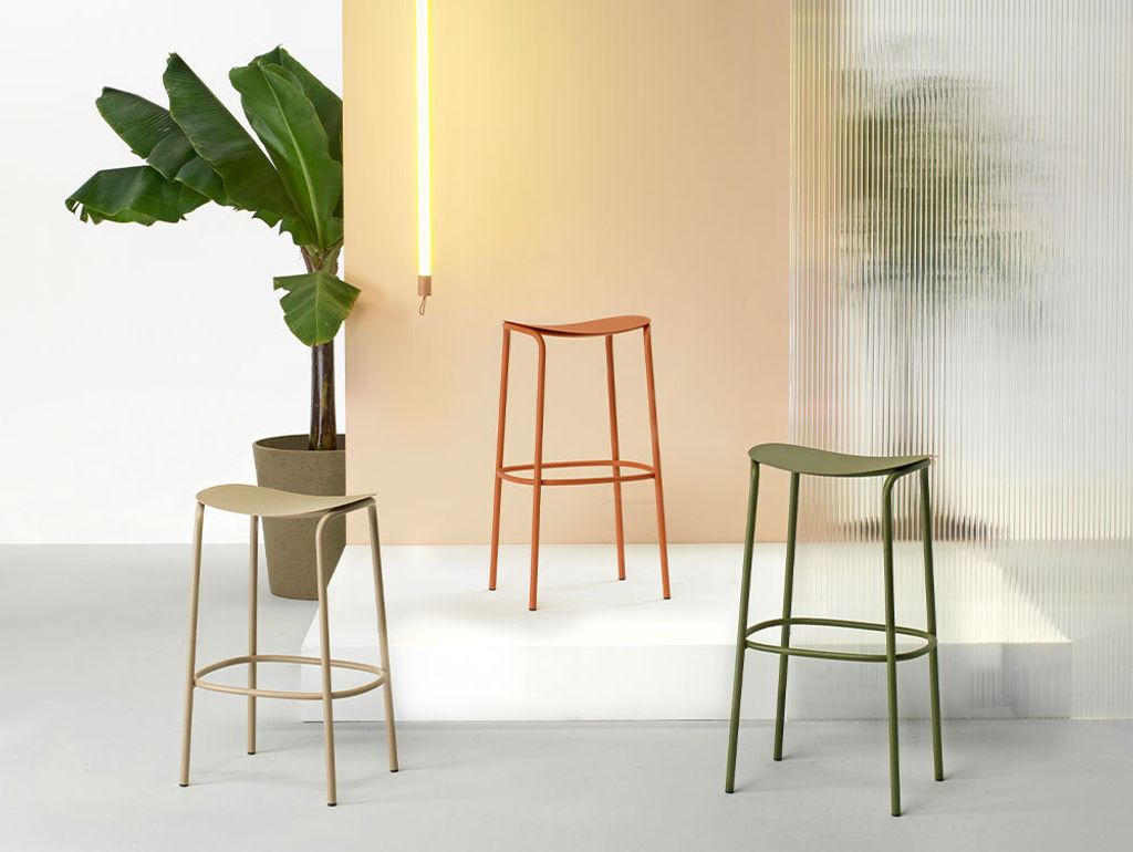 Trick-Stool_1800x1800 (1)
