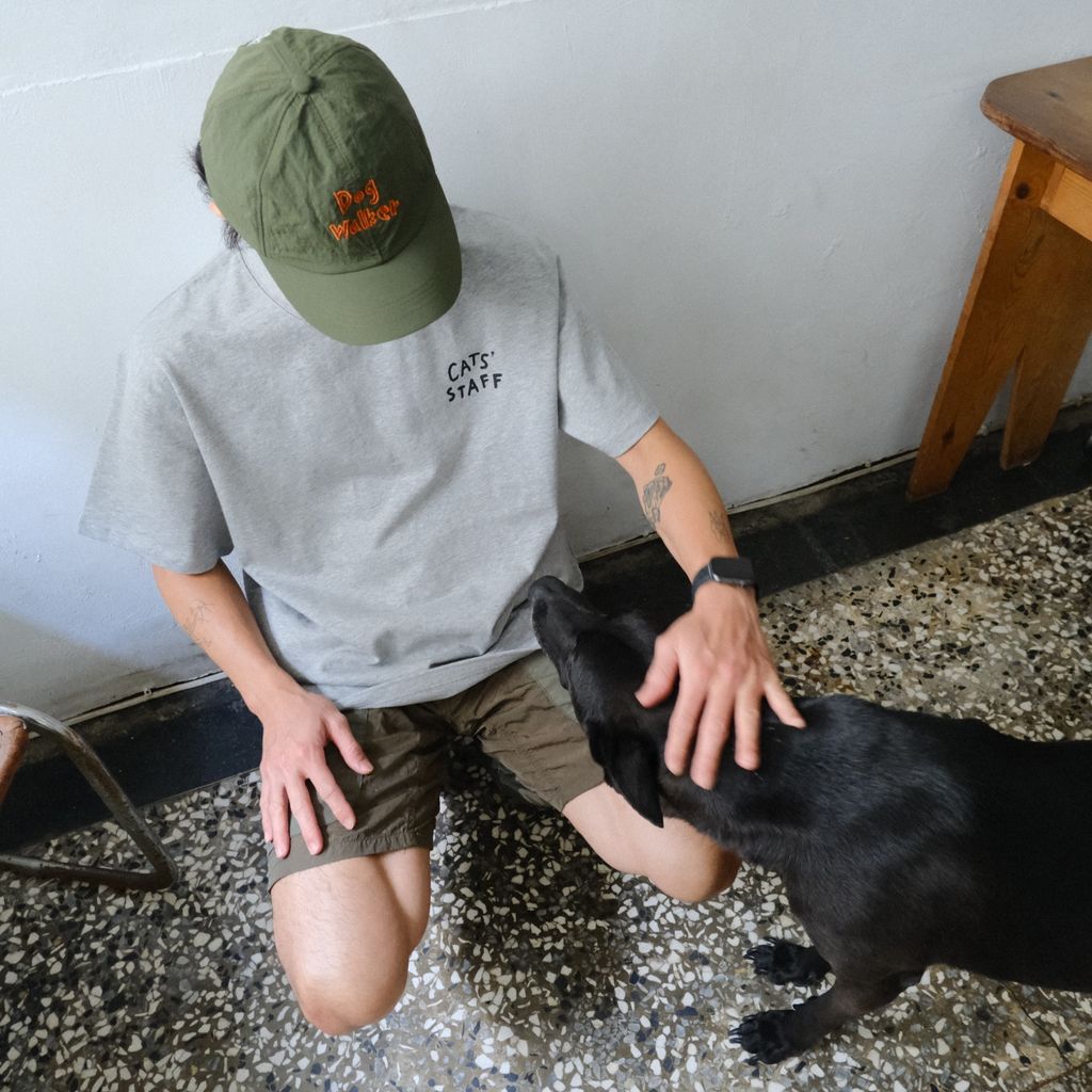 B4313A8D-8CE7-442C-B144-A10756756597