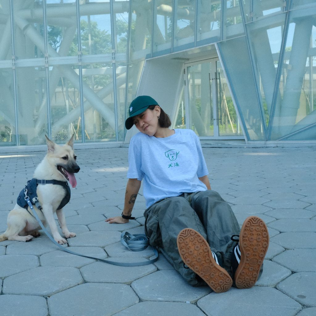 9D231525-B536-42F8-98F2-6272FA8D7E1E