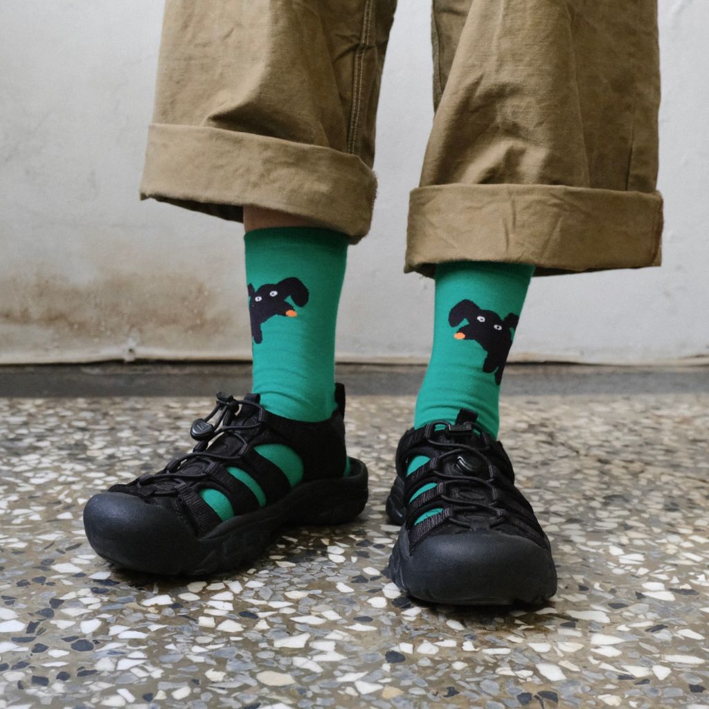 DA68657B-54B5-4B49-A5EA-6231468EEAF6