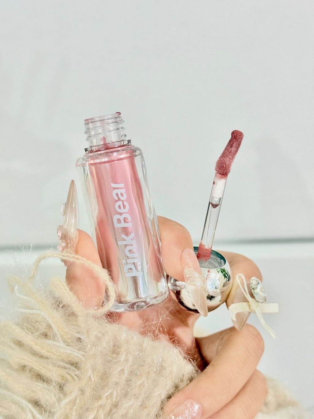 绝美！介个小灯泡唇蜜杀疯了～_4_是乔乔呀_来自小红书网页版