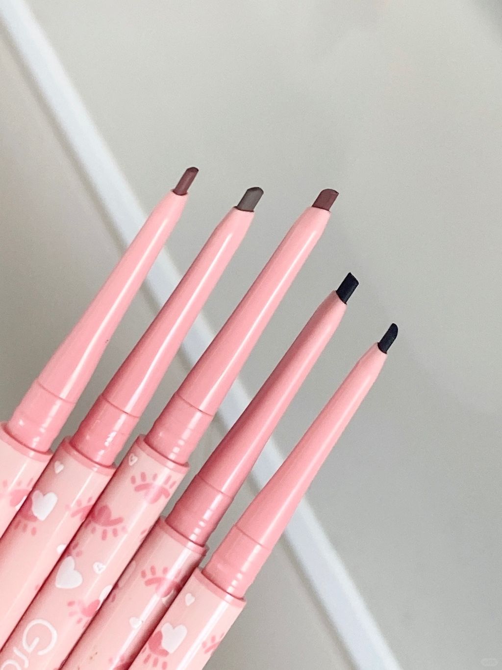 💰10r+...好适合新手画眼线_1_Gracebabi_来自小红书网页版