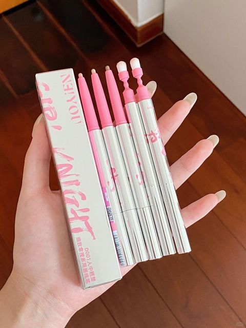 妈生肉感嘟嘟唇！薄唇党下跪致谢！_1_Tammy33_来自小红书网页版