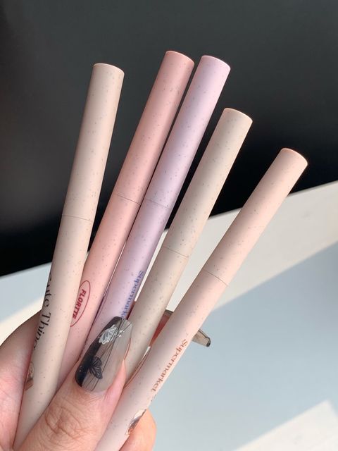 浅杏蜜桃牛奶！拜托你真的很懂嘟嘟唇_3_花洛莉亚美妆手帐本_来自小红书网页版