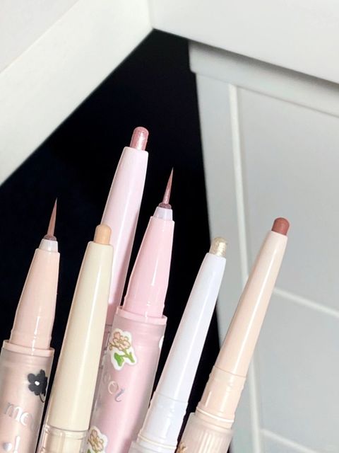 俺们花花终于把双头卧蚕笔安排上了！！_1_叫我小郑_来自小红书网页版