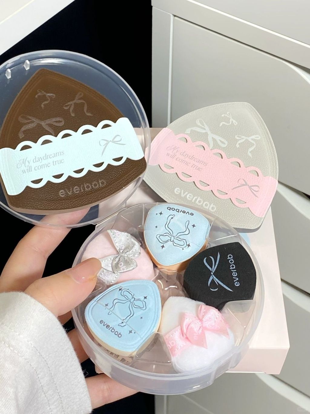 新品！蝴蝶结粉扑！设计师你是谈恋爱了吗？！_1_叫我小郑_来自小红书网页版