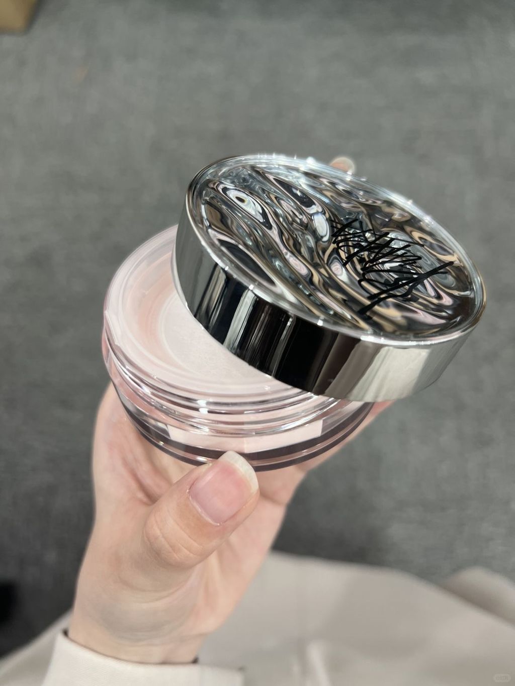 真的没人觉得佩冉散粉很好用吗！_1_你好派大星_来自小红书网页版