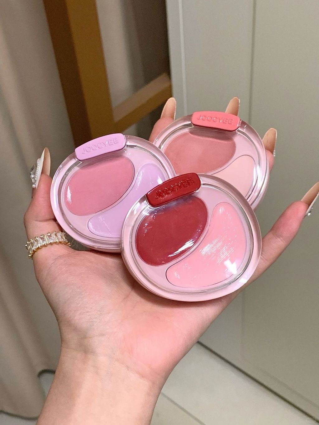 水光🚪！淡颜出仙品。。。_1_比奇蟹黄宝_来自小红书网页版