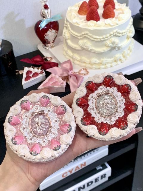 谁说这是粉饼？明明是块甜甜软软的草莓蛋糕_1_发财玉女uu_来自小红书网页版