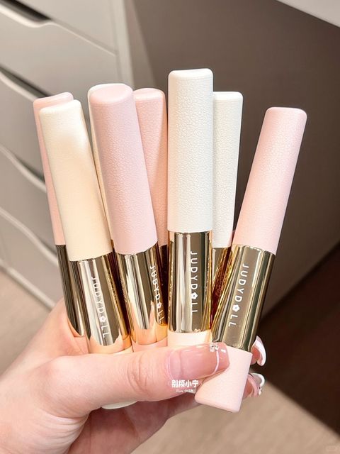☁️橘朵新品！细管口红！黄皮统治区松弛感拿捏_1_别烦小宁_来自小红书网页版