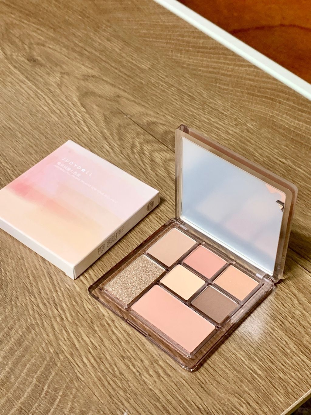 橘朵这盘眼影好适合早八淡颜妆！_1_迷人小猫卷_来自小红书网页版