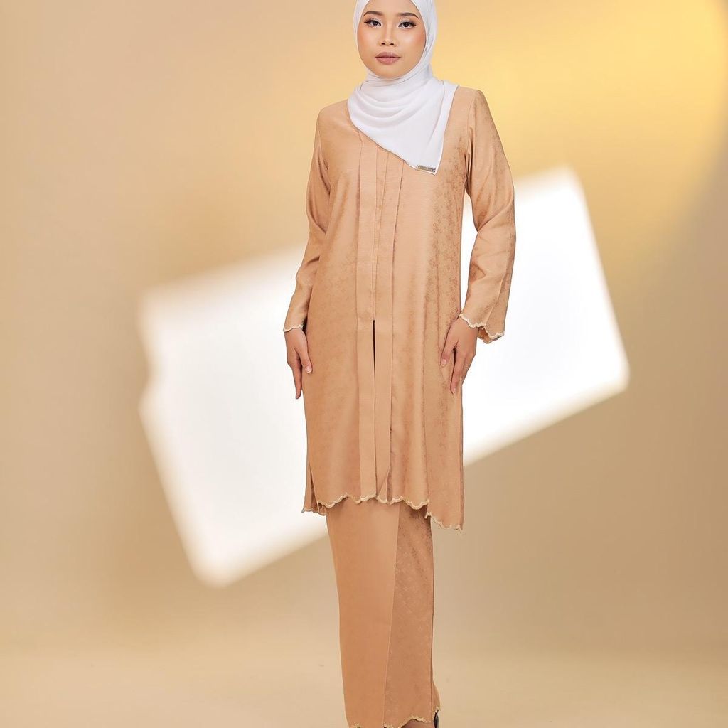 8f4645dcad464b7d8c3b9c23e87caa34~tplv-aphluv4xwc-origin-jpeg