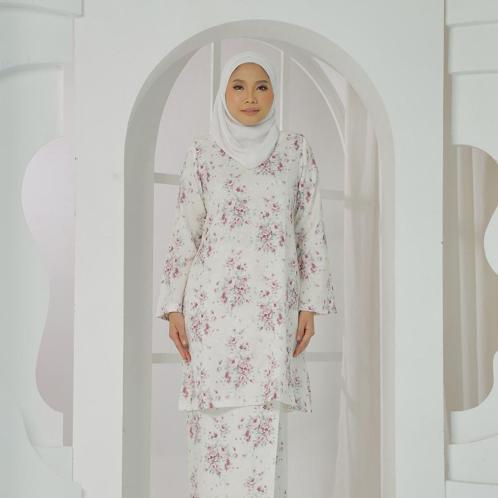 b7a6a751f26f441faf7e8cb934bd7b21~tplv-aphluv4xwc-origin-jpeg