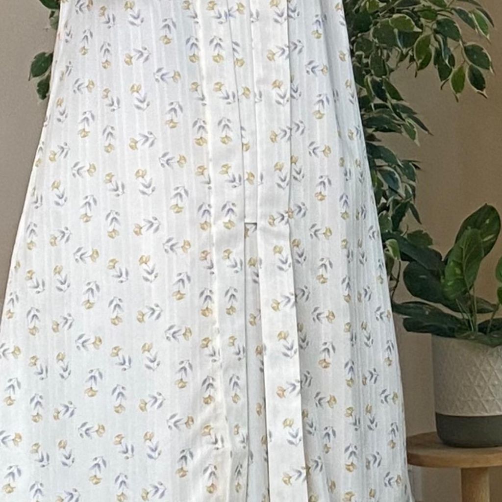 a13bb6e148294f319f95d7399c0b2e8c~tplv-aphluv4xwc-origin-jpeg