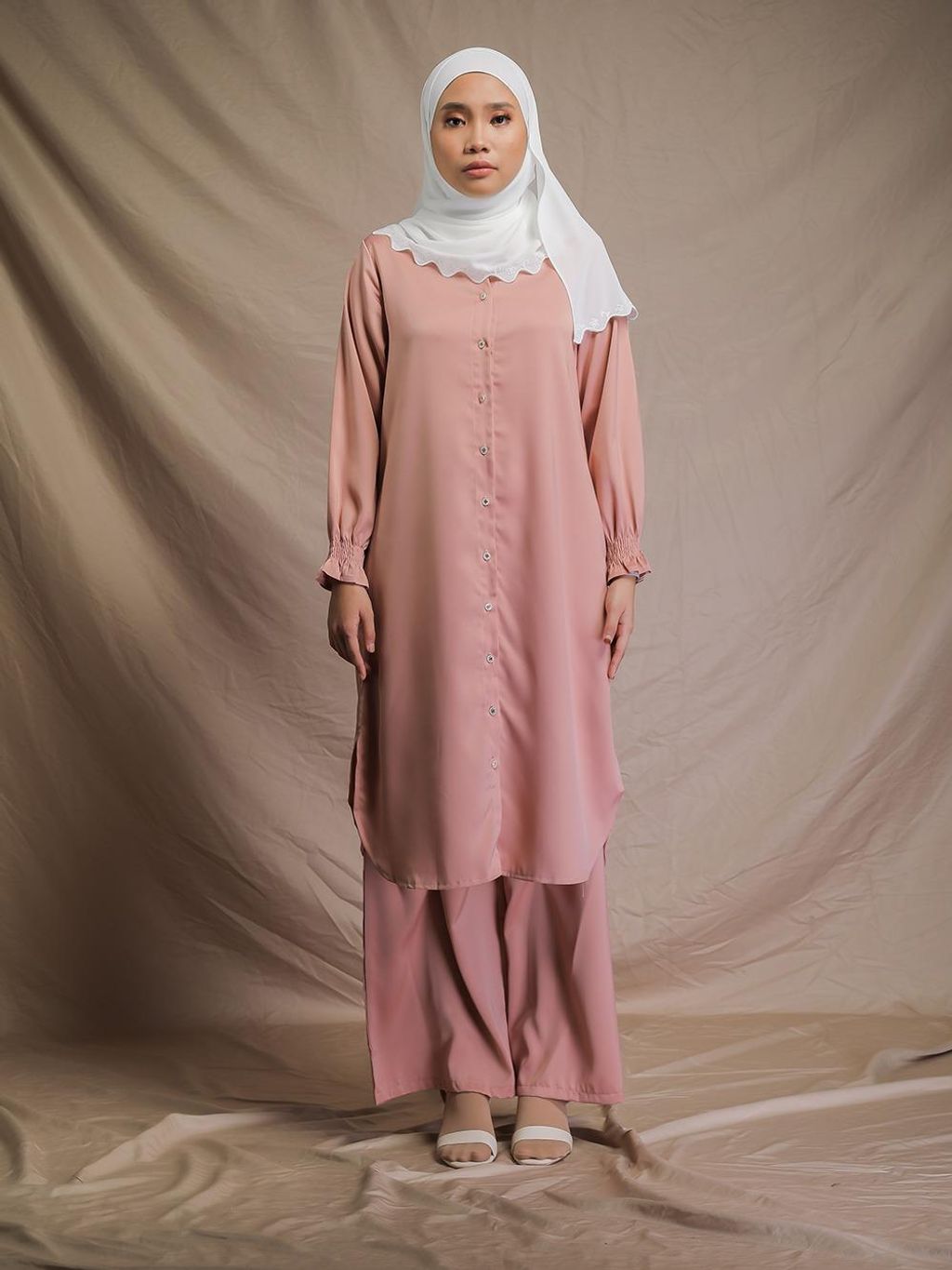 ecb144e434d143348831d7aada3a786b~tplv-aphluv4xwc-origin-jpeg