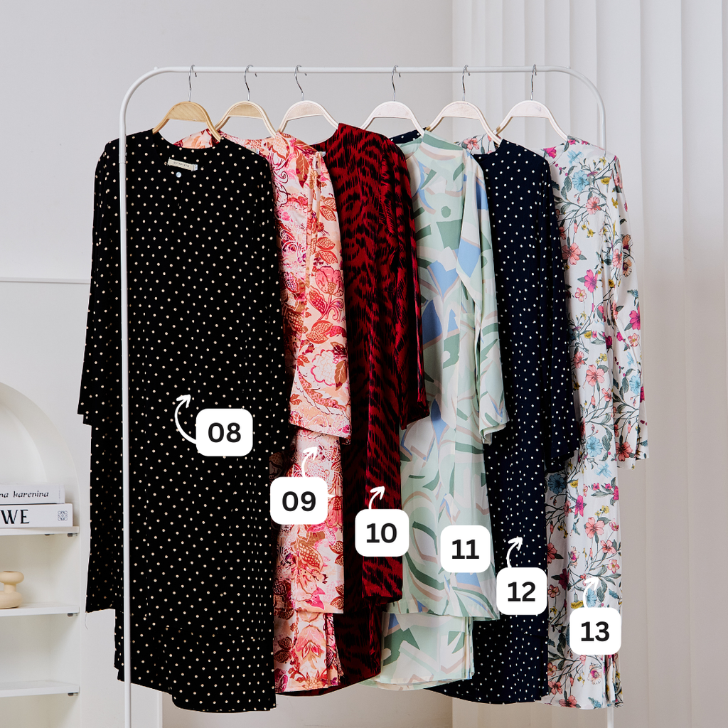 White Feminine Fashion Online Catalog  Instagram Post (4)