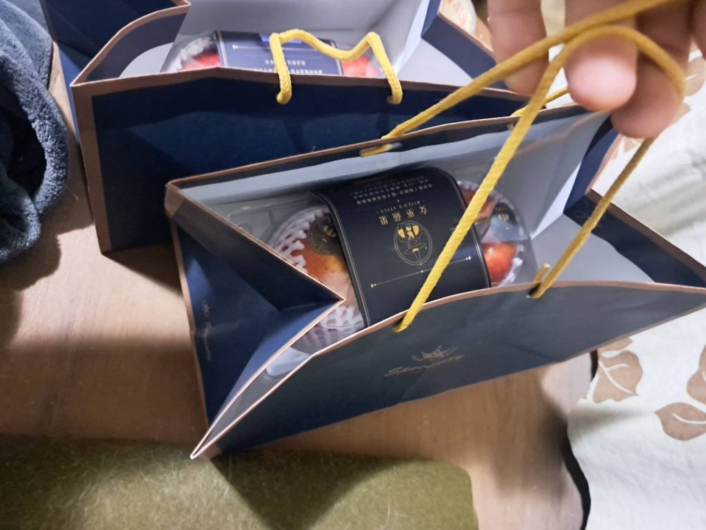 女巫蘋果-兩入小提袋禮盒