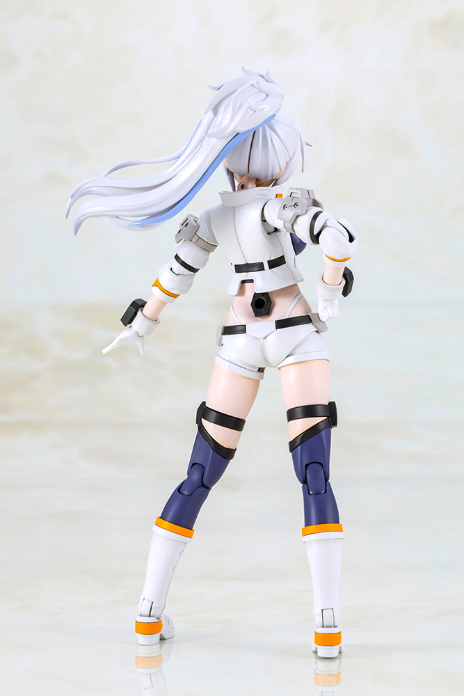 FG113_fa-girl_second-jive_04