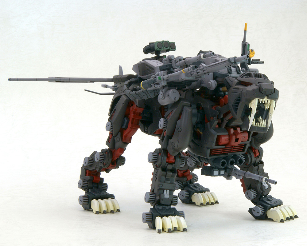 ZD135R_greatsabre_Mplus_02