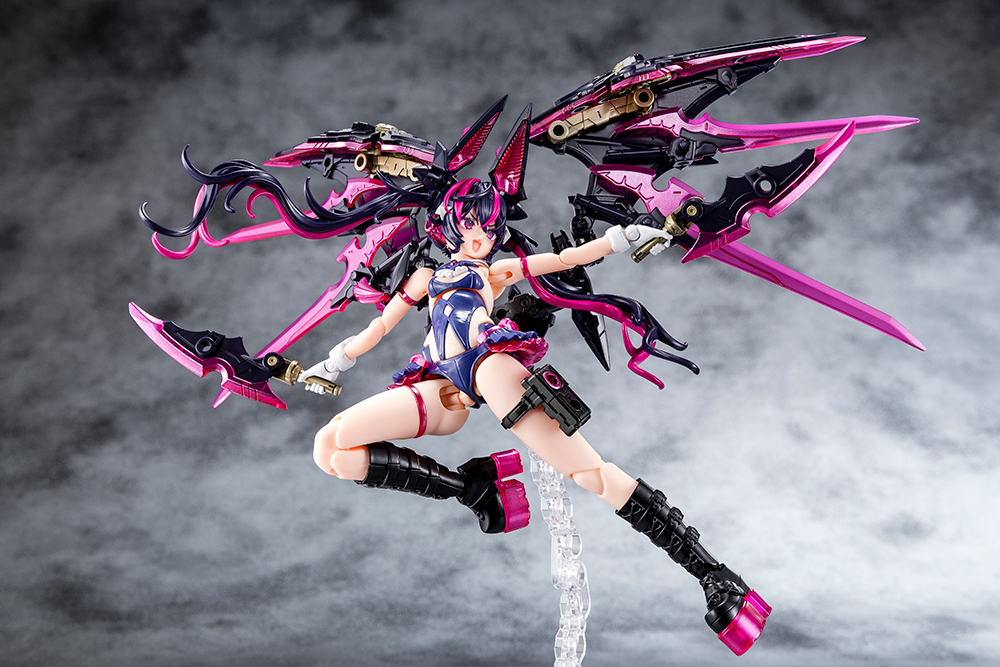 KP800_DesireMaiden_Raider_01