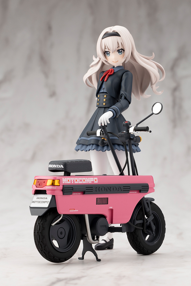 JK077_EmmaKoishikawa_HONDA_MOTOCOMPO_16