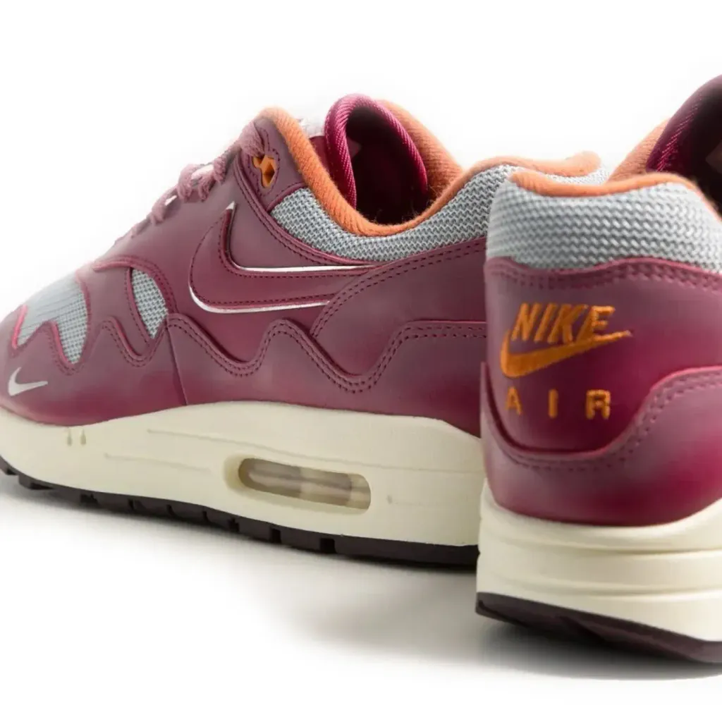 AM1PattaNightMaroon3