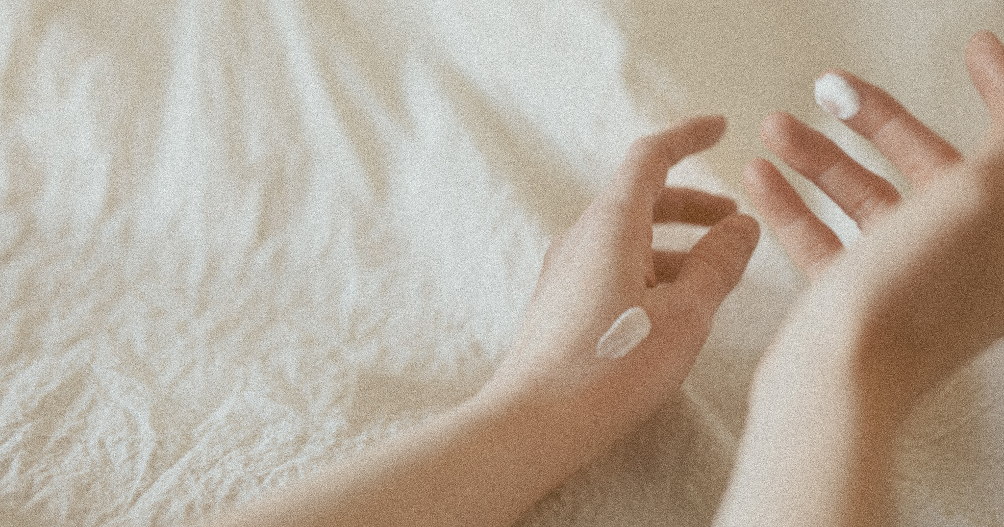 testing-beauty-cream-product-back-hand-2