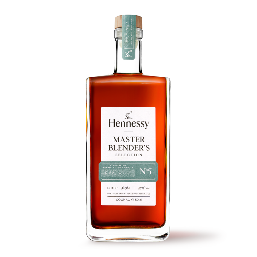file_01J7ADHYJ8A7CCR3FC98Q7EFQNHennessy-MasterBlender5-500-Front-Web-2000x20000px_high.width-1920x-prop_96097c8b