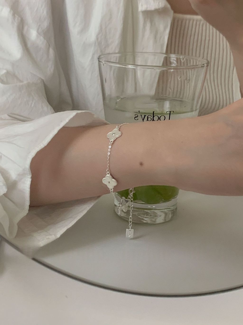 O1CN01fneSmS1NIZlR2UObH_!!2215968841547-0-cib-processed