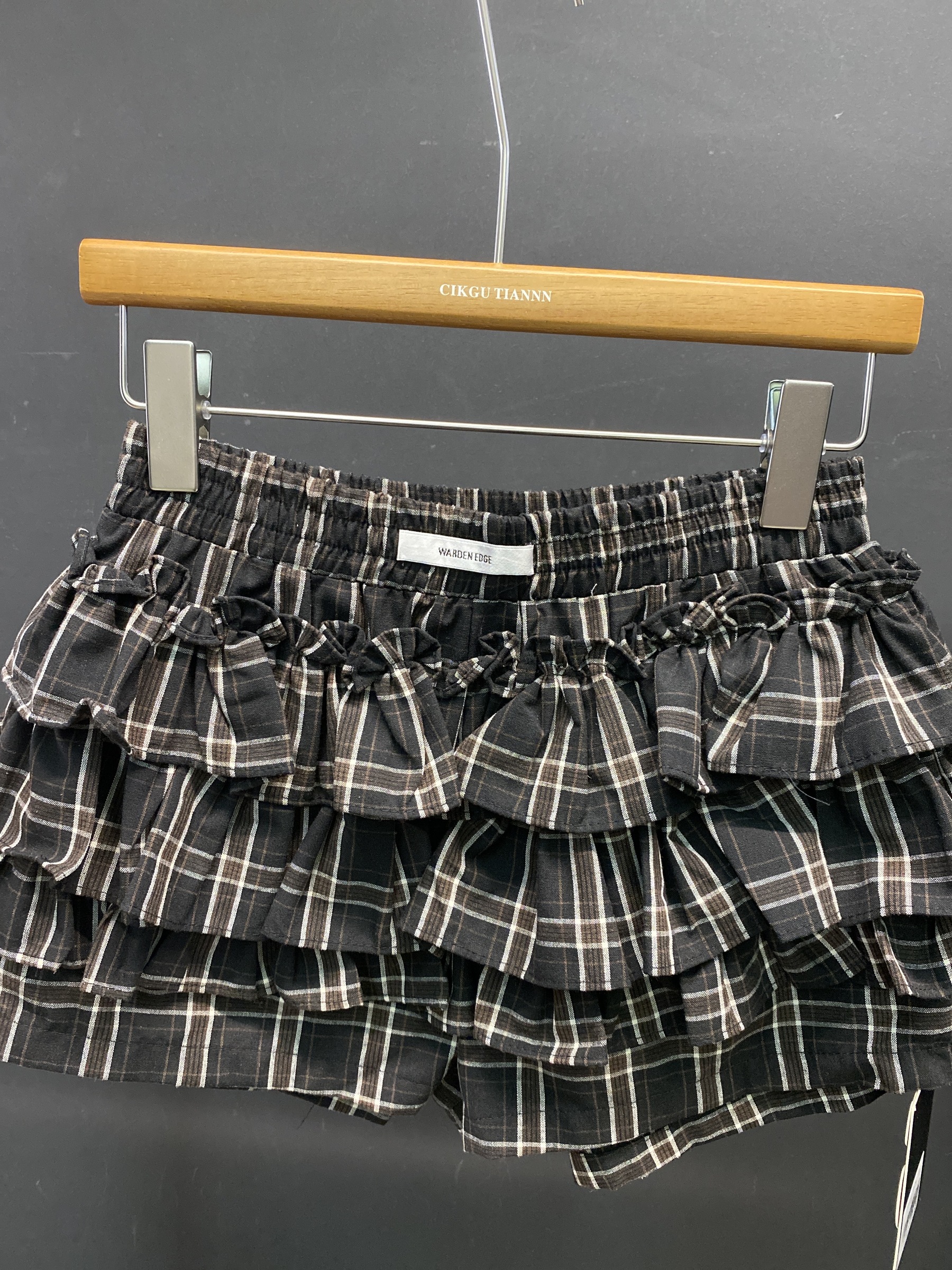 image_picker_35AE3CE2-577D-445A-A25A-021679DE9F7D-58956-00000AECFB0E5BF6