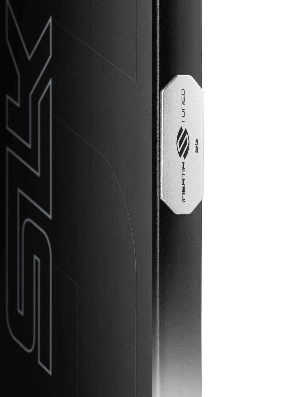 vertical_1500x2000-Selkirk-SLK-GEO-Pickleball-Paddle-Widebody-White-04