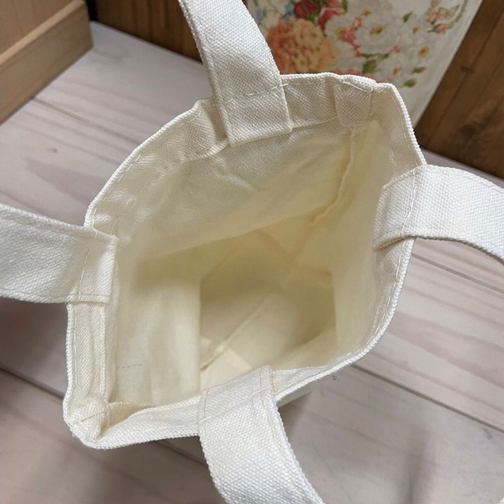 tw-11134207-23020-sglnom48g7mv37