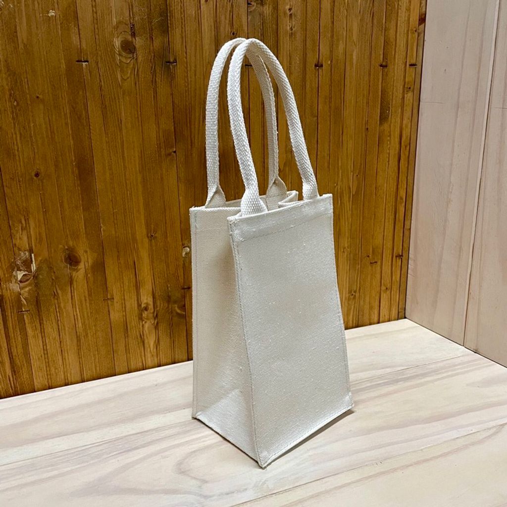 tw-11134207-7qul1-li7hjsoycabme1