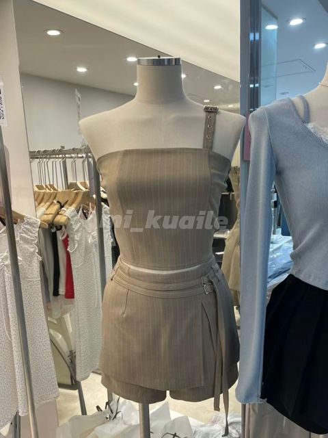 image_A1AC142B-43DB-447A-8106-595DF0B3F4AA_1758621825