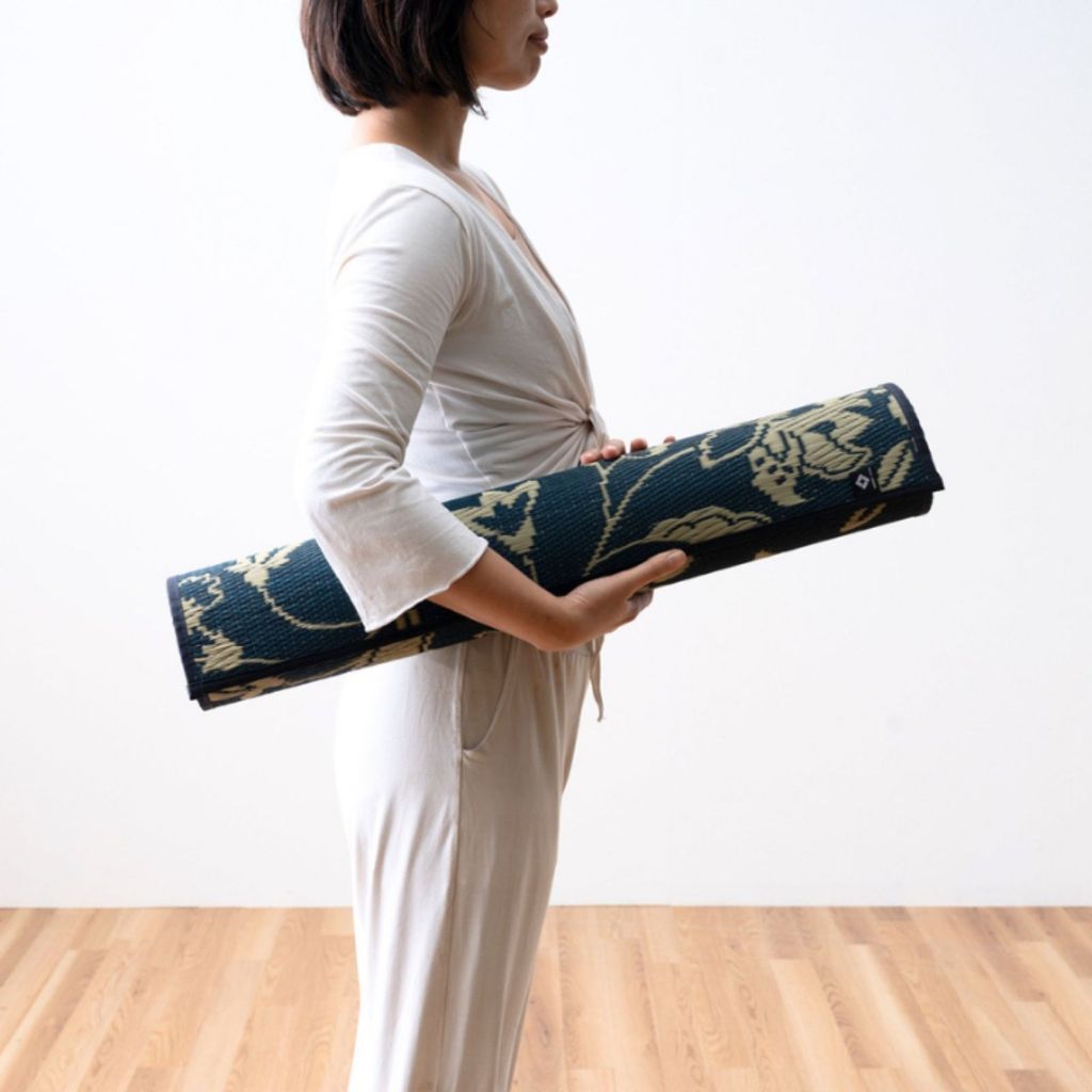 ikehiko_yoga_sarasa_N_02